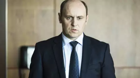 Pakt - galeria zdjęć - filmweb