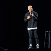 Jo Koy: Live from the Los Angeles Forum - galeria zdjęć - filmweb