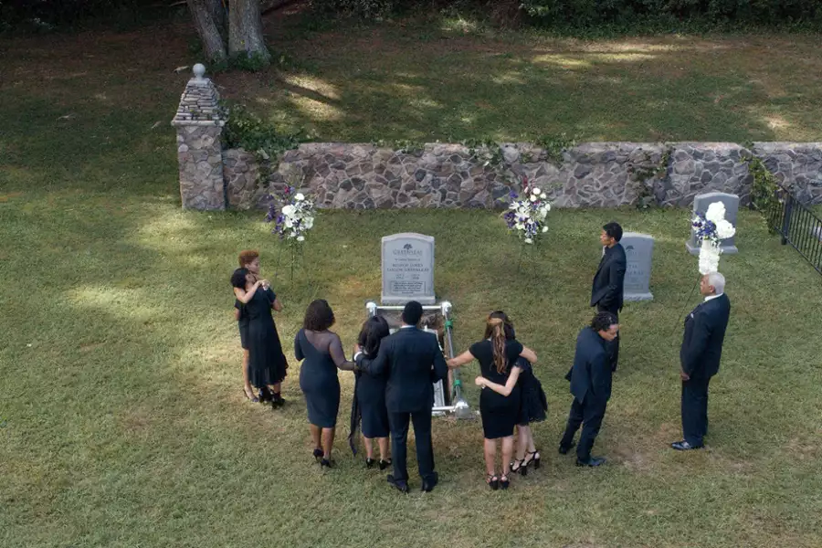 Greenleaf - galeria zdjęć - filmweb