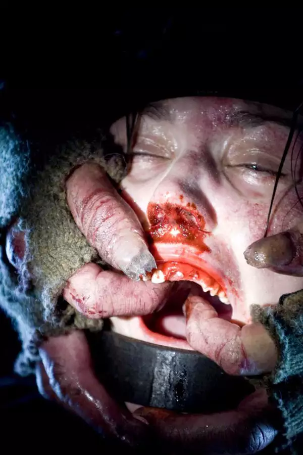 Dying Breed - galeria zdjęć - filmweb