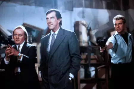 Jumpin' Jack Flash - galeria zdjęć - filmweb