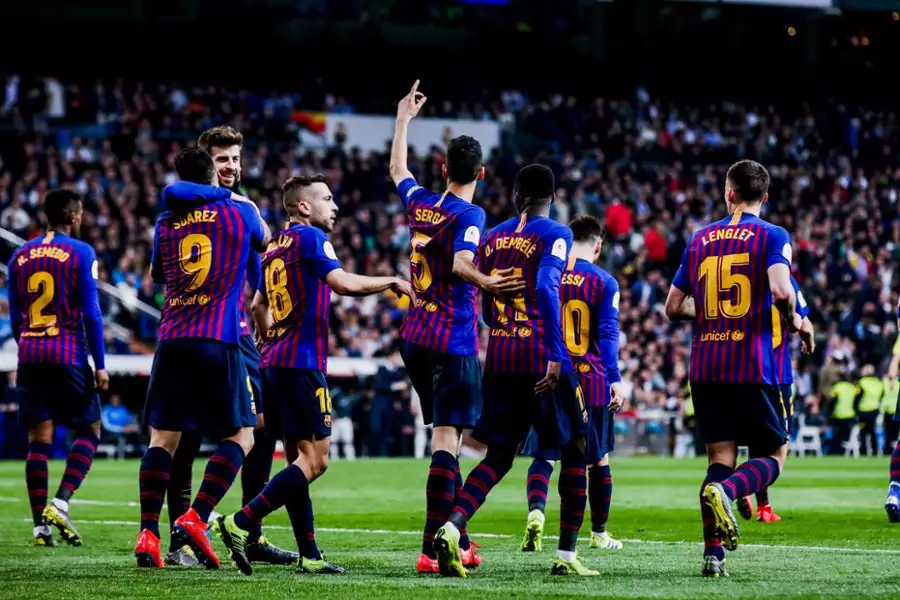 FC Barcelona: Mistrzowie z bliska - galeria zdjęć - filmweb