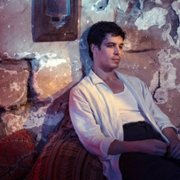 Little Birds - galeria zdjęć - filmweb