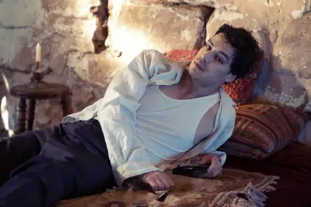 Little Birds - galeria zdjęć - filmweb