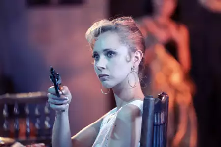 Little Birds - galeria zdjęć - filmweb