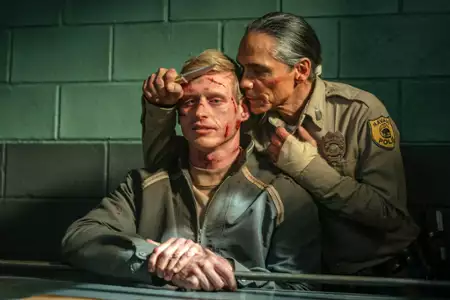 Szepty mroku - galeria zdjęć - filmweb