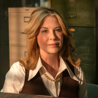 Agentka Sylvia Washington