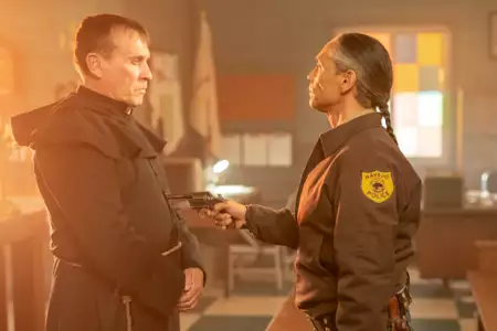 Szepty mroku - galeria zdjęć - filmweb