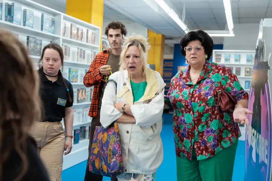 Cochinas - galeria zdjęć - filmweb