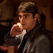 This Close - galeria zdjęć - filmweb