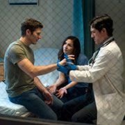 This Close - galeria zdjęć - filmweb