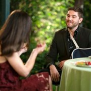 This Close - galeria zdjęć - filmweb
