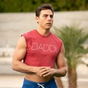 This Close - galeria zdjęć - filmweb