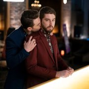 This Close - galeria zdjęć - filmweb