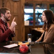 This Close - galeria zdjęć - filmweb