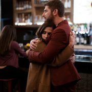 This Close - galeria zdjęć - filmweb