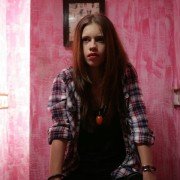 That Girl in Yellow Boots - galeria zdjęć - filmweb