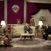 Stulatek, który wyskoczył przez okno i zniknął - galeria zdjęć - filmweb
