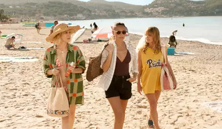 MILF - galeria zdjęć - filmweb