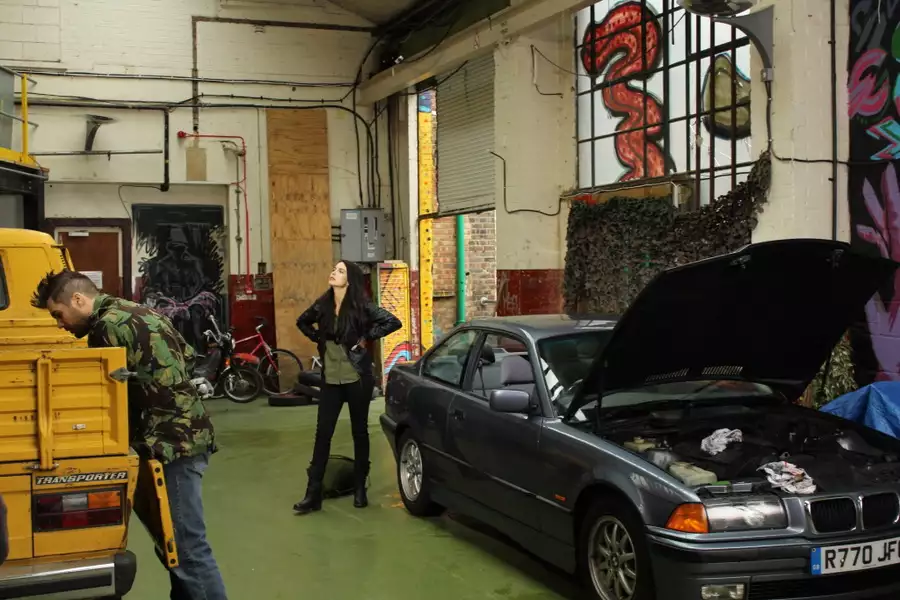 Olive Green - galeria zdjęć - filmweb