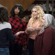 Girls5Eva - galeria zdjęć - filmweb