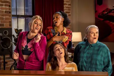 Girls5Eva - galeria zdjęć - filmweb