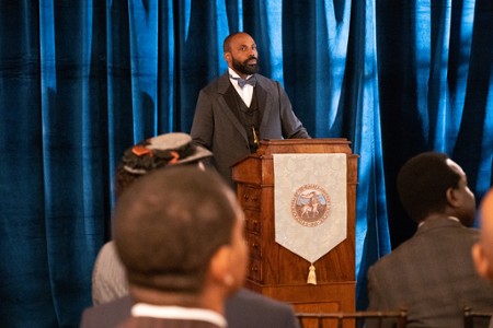 Sezon 15 Odcinek 17 Pisane krwią