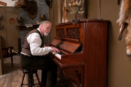 Sezon 19 Odcinek 17 The Hunting Lodge