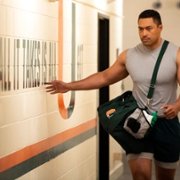 Młody The Rock - galeria zdjęć - filmweb