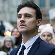 Miłość jest wszystkim - galeria zdjęć - filmweb