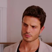 Aşk ve Umut - galeria zdjęć - filmweb