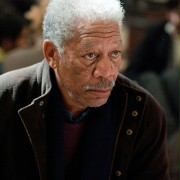 Morgan Freeman w Mroczny Rycerz powstaje