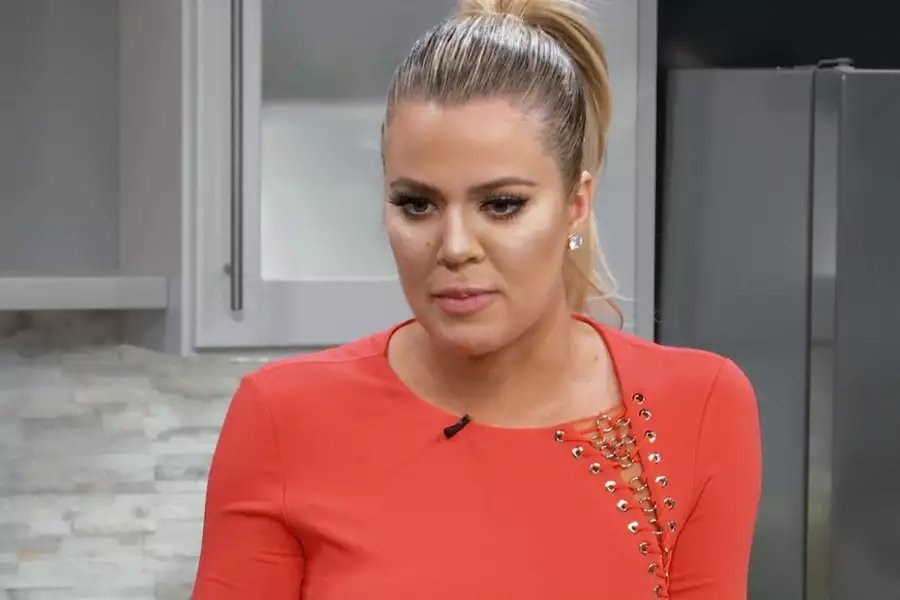 Kocktails with Khloé - galeria zdjęć - filmweb