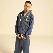 Anuvahood - galeria zdjęć - filmweb