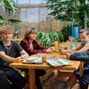 Woodwalkers - galeria zdjęć - filmweb
