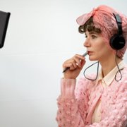 Kajillionaire - galeria zdjęć - filmweb