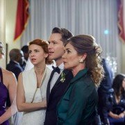 Tajemnice kwiaciarni: Morderstwo na weselu - galeria zdjęć - filmweb