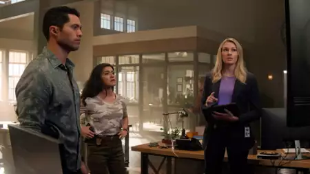 Agenci NCIS: Hawaje - galeria zdjęć - filmweb