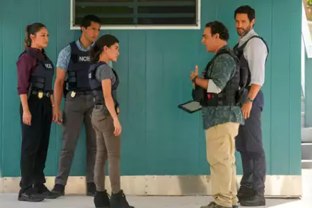 Agenci NCIS: Hawaje - galeria zdjęć - filmweb