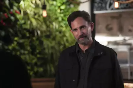 Agenci NCIS: Hawaje - galeria zdjęć - filmweb