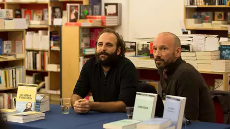 Podw&oacute;jne życie - galeria zdjęć - filmweb
