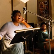 Mahalia - galeria zdjęć - filmweb