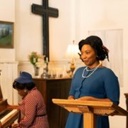 Robin Roberts Presents: Mahalia - galeria zdjęć - filmweb
