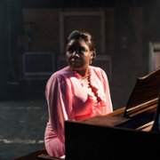 Robin Roberts Presents: Mahalia - galeria zdjęć - filmweb