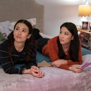 Partner Track - galeria zdjęć - filmweb