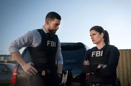 FBI - galeria zdjęć - filmweb