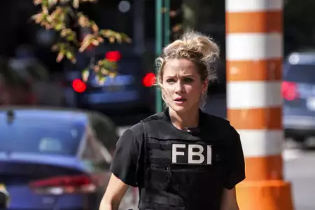 FBI - galeria zdjęć - filmweb