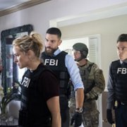 FBI - galeria zdjęć - filmweb