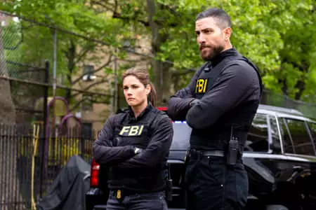 FBI - galeria zdjęć - filmweb