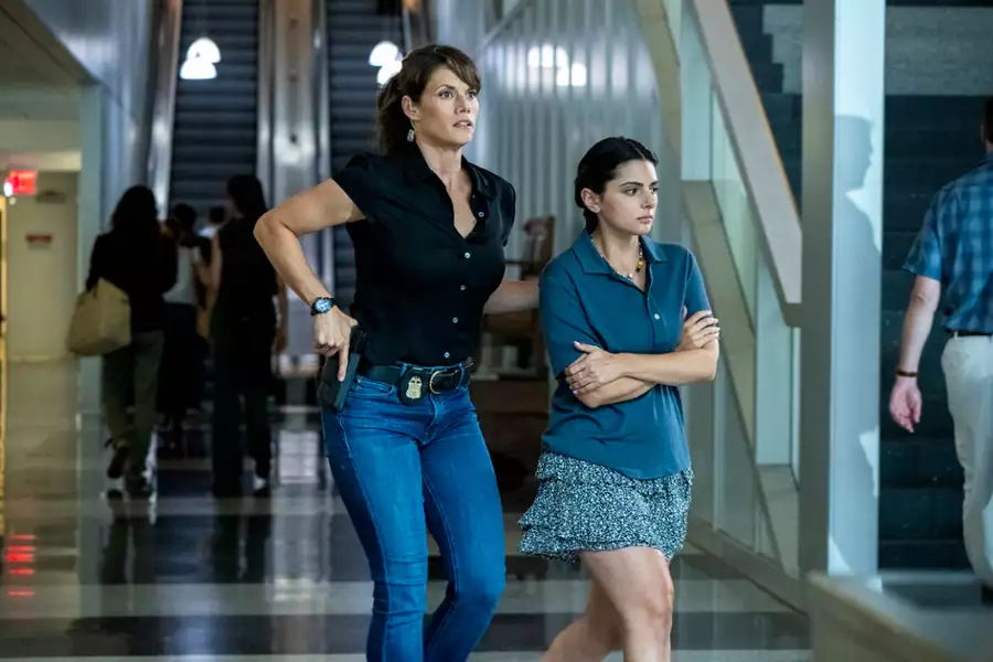 FBI - galeria zdjęć - filmweb